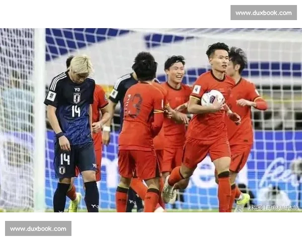 国安 1-0 西海岸:五外援对决 + 张呈栋替补战旧主,林良铭开场伤退成转折 国安 1-0 西海岸:五外援对决 + 张呈栋替补战旧主,林良铭开场伤退成转折